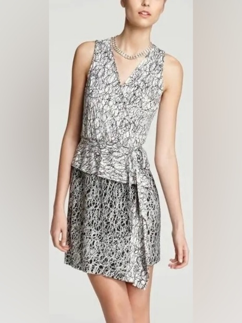 25 Diane Von Furstenberg Mililani Wrap Dress